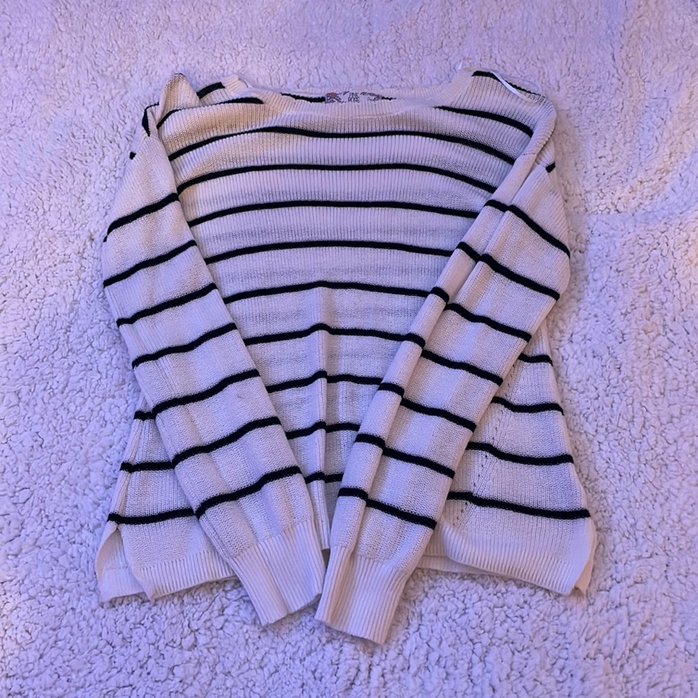 thin sweater from Pink Rose